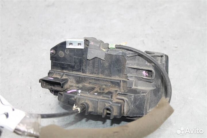 Замок двери задней правой Nissan Qashqai J11