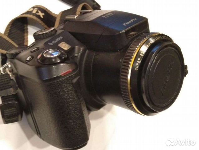 Fujifilm FinePix S7000 в хорошем состоянии
