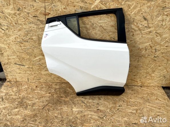Дверь задняя Тойота С-хр