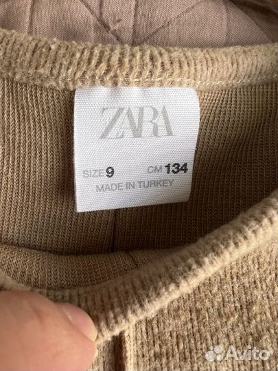 Трикотажное бежевое платье zara 134