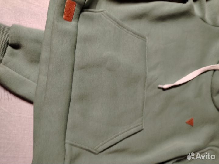 Спортивный костюм рост 152,с начесом