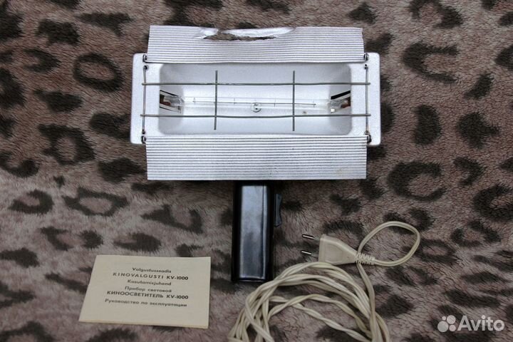 Кино Фото осветитель KV-1000