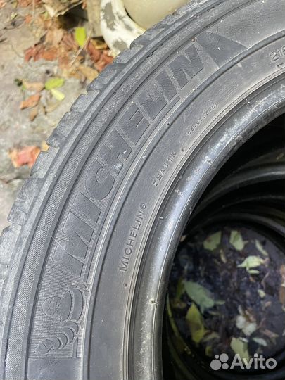 Michelin Latitude Cross 215/65 R16 102