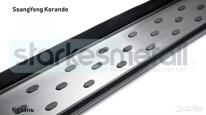 Пороги подножки SsangYong Korando с нержавеющей площадкой