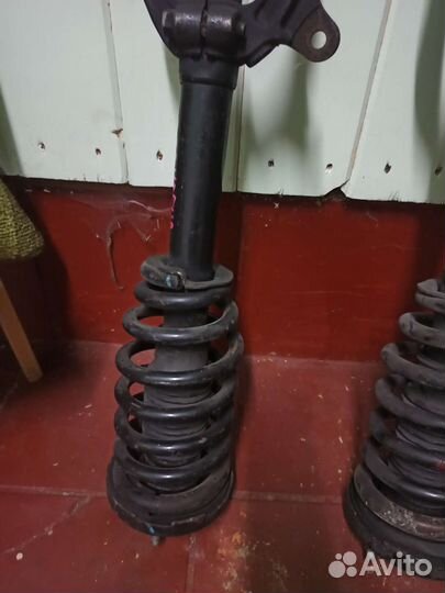 Стойки амортизаторы в сборе Hyundai Grandeur