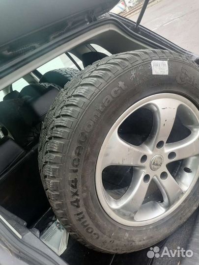 Continental Conti4x4WinterContact 235/65 R17
