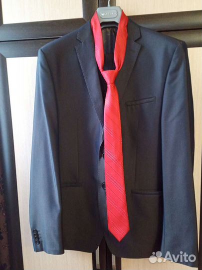 Мужской свадебный костюм