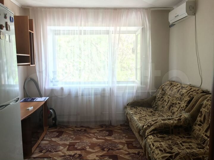 Комната 13 м² в > 9-к., 3/5 эт.