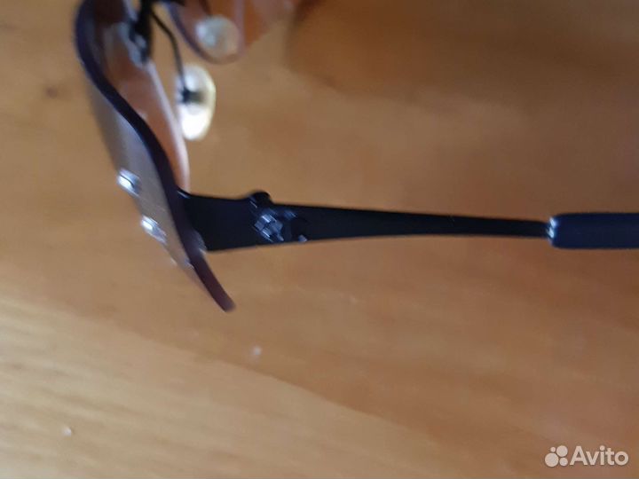 Солнцезащитные очки женские брендовые