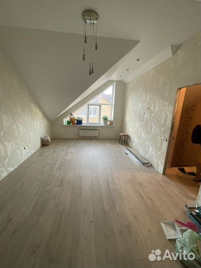 Поклейка обоев