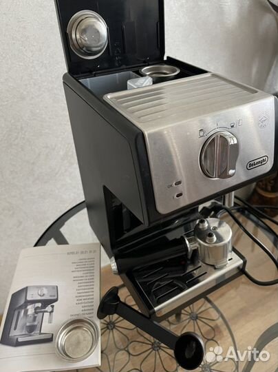 Кофемашина рожковая delonghi