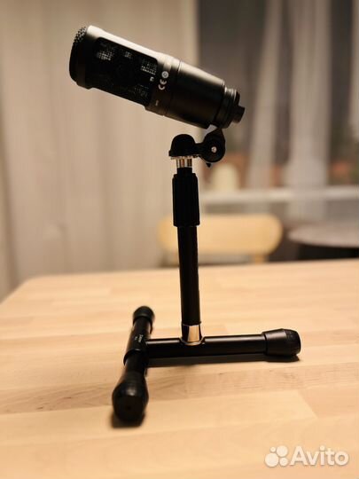 Cтойки для микрофона Alctron KS-2 (Новые)