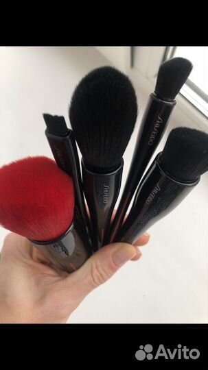 Набор кистей для макияжа Shiseido
