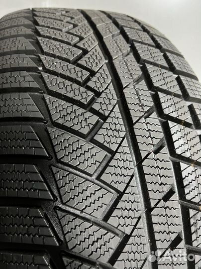 Continental ContiWinterContact TS 850 P 275/50 R20