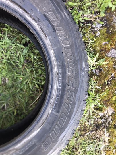 Bridgestone Blizzak DM-V1 235/65 R18