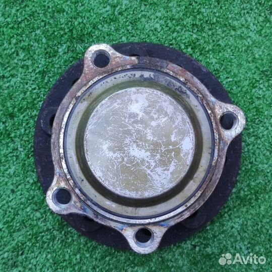 Ступица передняя Mercedes-Benz C-Class W205