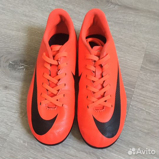 Футбольные бутсы кеды кроссовки Nike 33 ст.20,5см