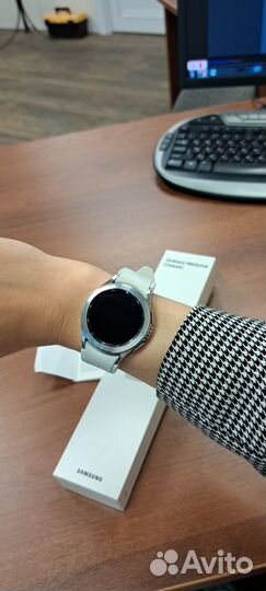 Смарт часы samsung galaxy watch 4 classic