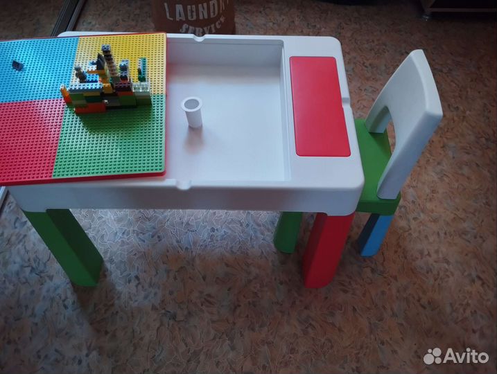 Игровой стол лего,с углублением для песка,стул