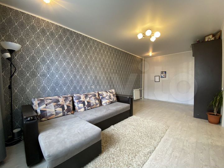 2-к. квартира, 44 м², 1/3 эт.