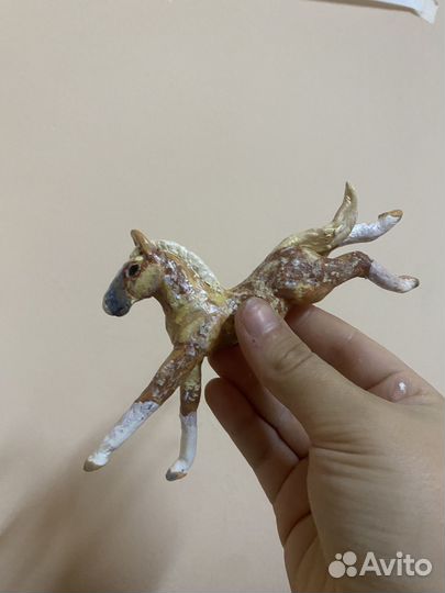 Жеребенок из полимерной глины