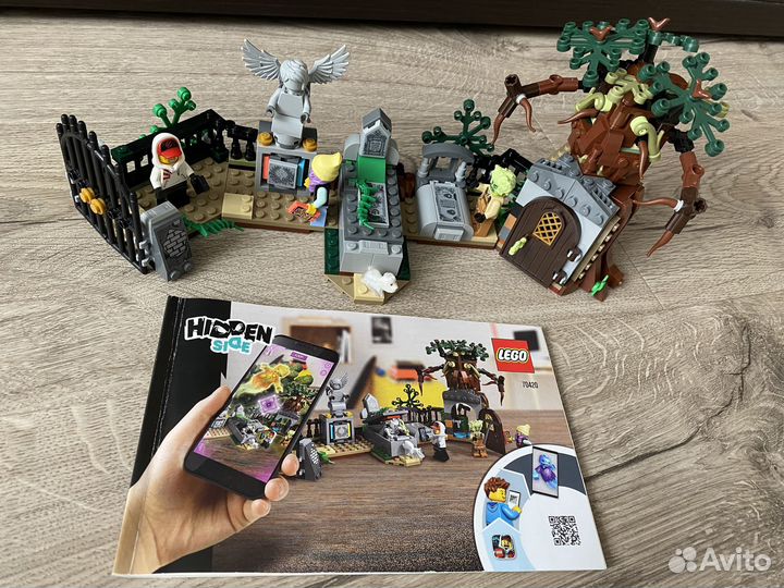 Lego hidden side 70420