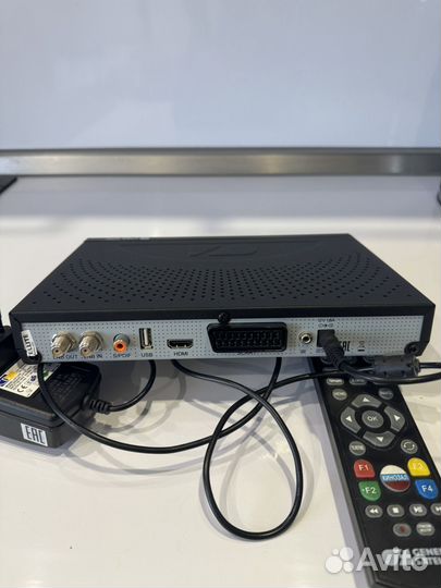 Приставка тв Триколор GS U510 B