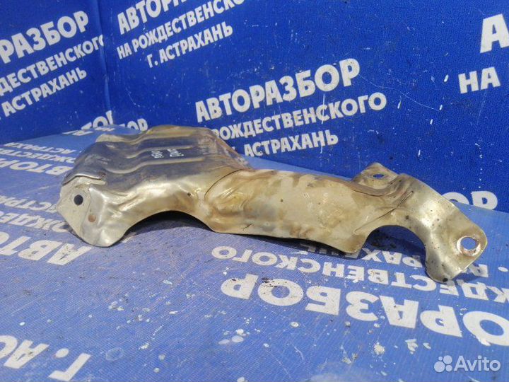 Тепловой экран Renault Duster кроссовер K4M 2014