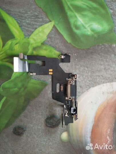 Запчасти iPhone 11