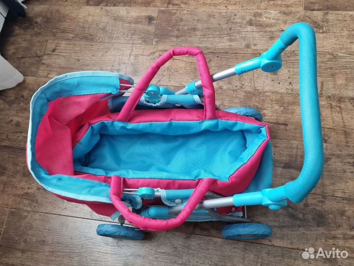 Коляска кукольная