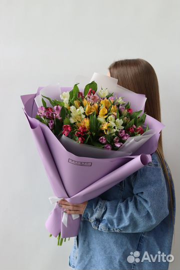 Букет из альстромерий