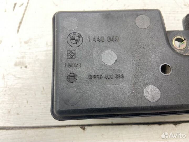 Механизм изменения длины впускного коллектора Bmw