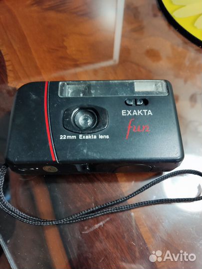 Пленочный фотоаппарат