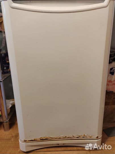 Холодильник indesit
