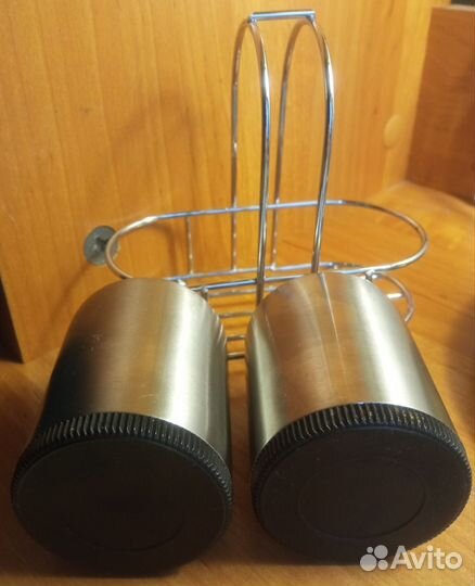 Набор солонка и перечница