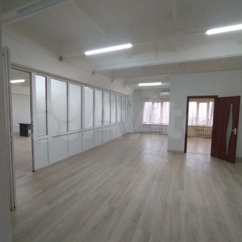 Сдам офисное помещение, 105.6 м²