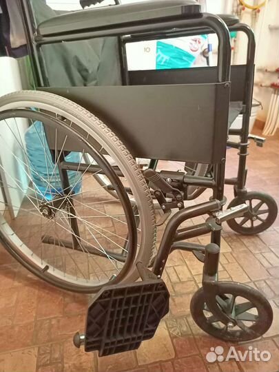 Инвалидная коляска складная бу