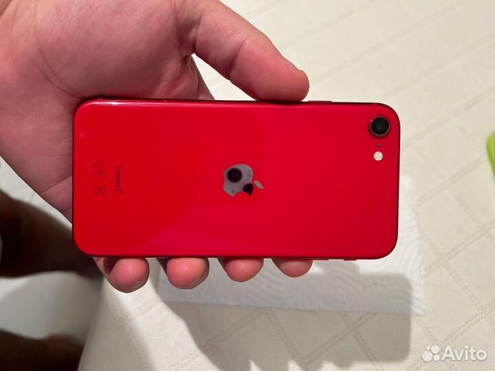 iPhone SE (2020), 64 ГБ