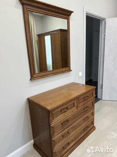 Спальный гарнитур бу