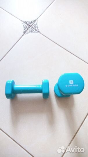 Гантели новые, купили лежали, 1,5кг