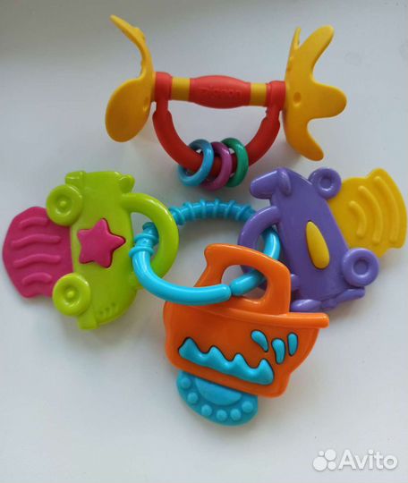 Прорезыватель Pigeon Цветок + Ключи Baby GO