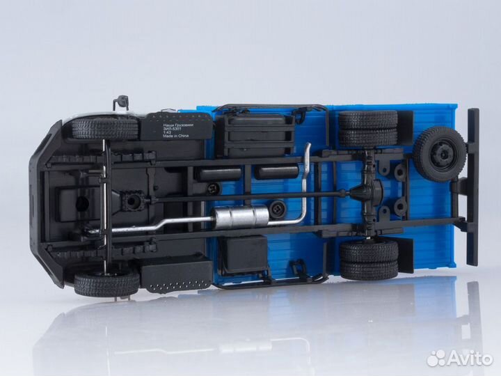 Модель автомобиля ЗИЛ 5301 «Бычок».Нг33