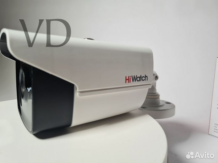 Видеокамера HiWatch DS-T220S(B) (6 мм)