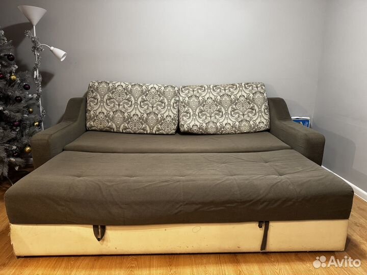 Диван прямой раскладной