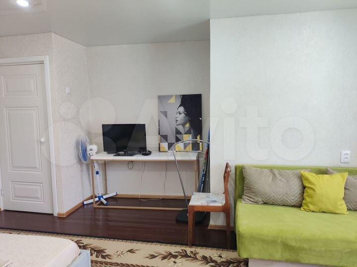 1-к. квартира, 43 м², 1/9 эт.