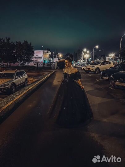 Вечернее платье