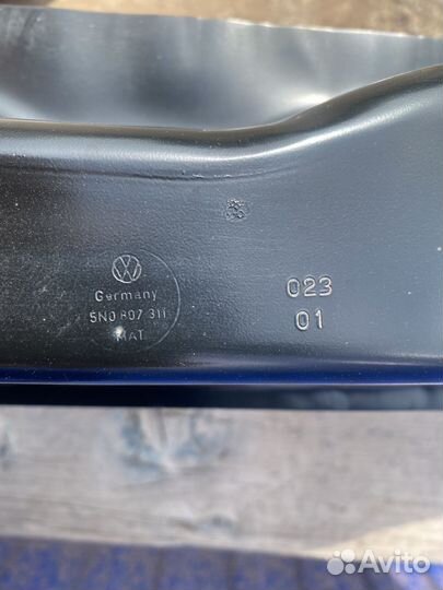 Уселитель заднего бампера Volkswagen tiguan