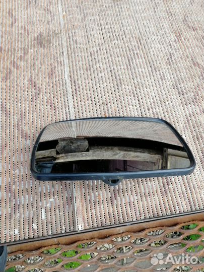 Зеркало заднего вида на грузовую машину