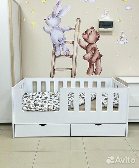 Детская кровать Эко-9 В мдф 160х80 с матрасом