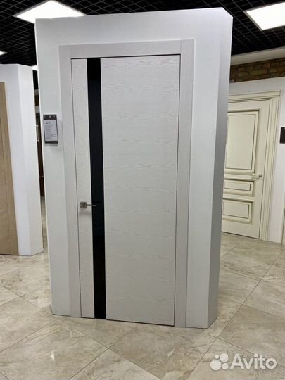 Двери межкомнатные шпон ясеня, дуба